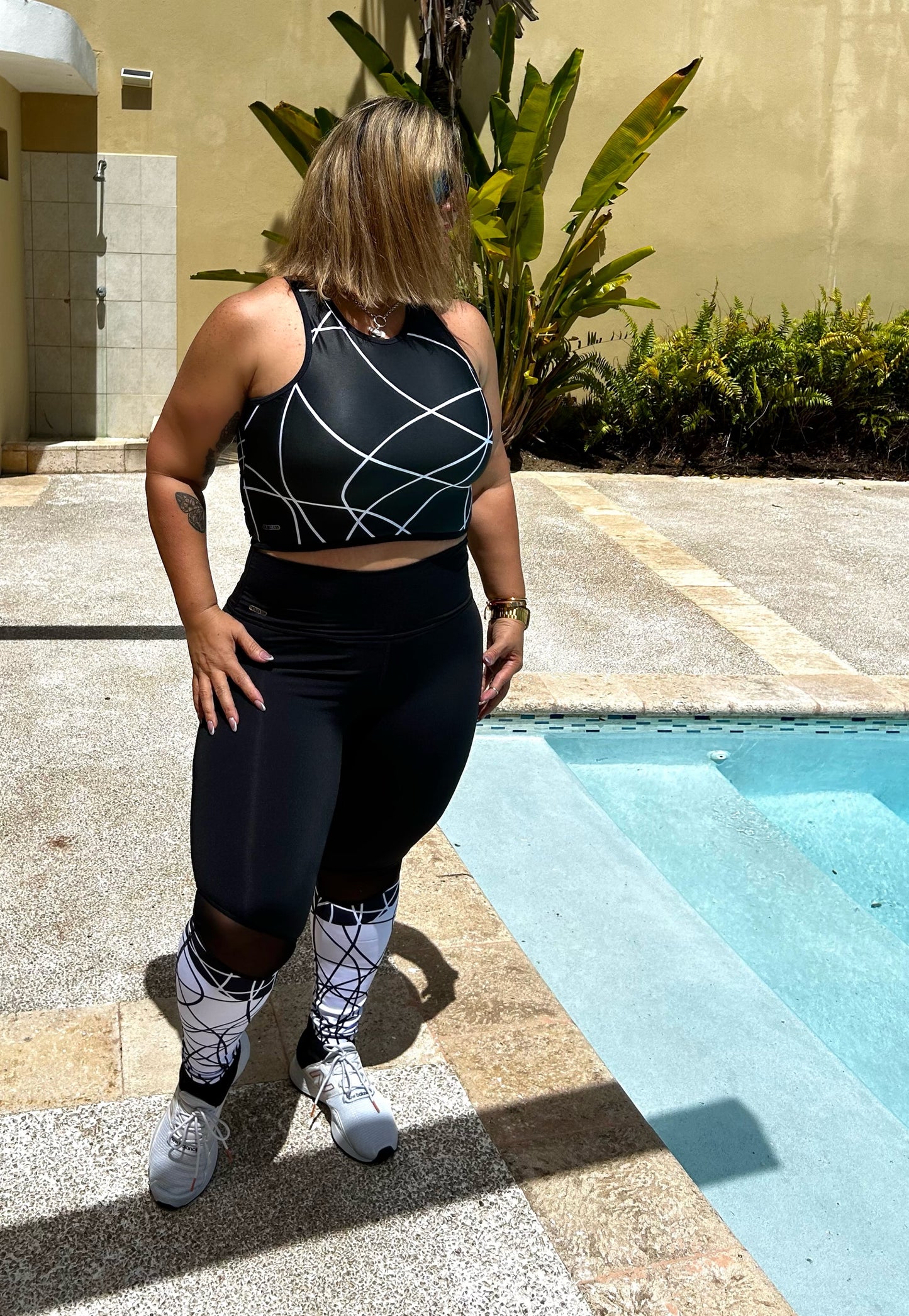 Conjunto Black & White